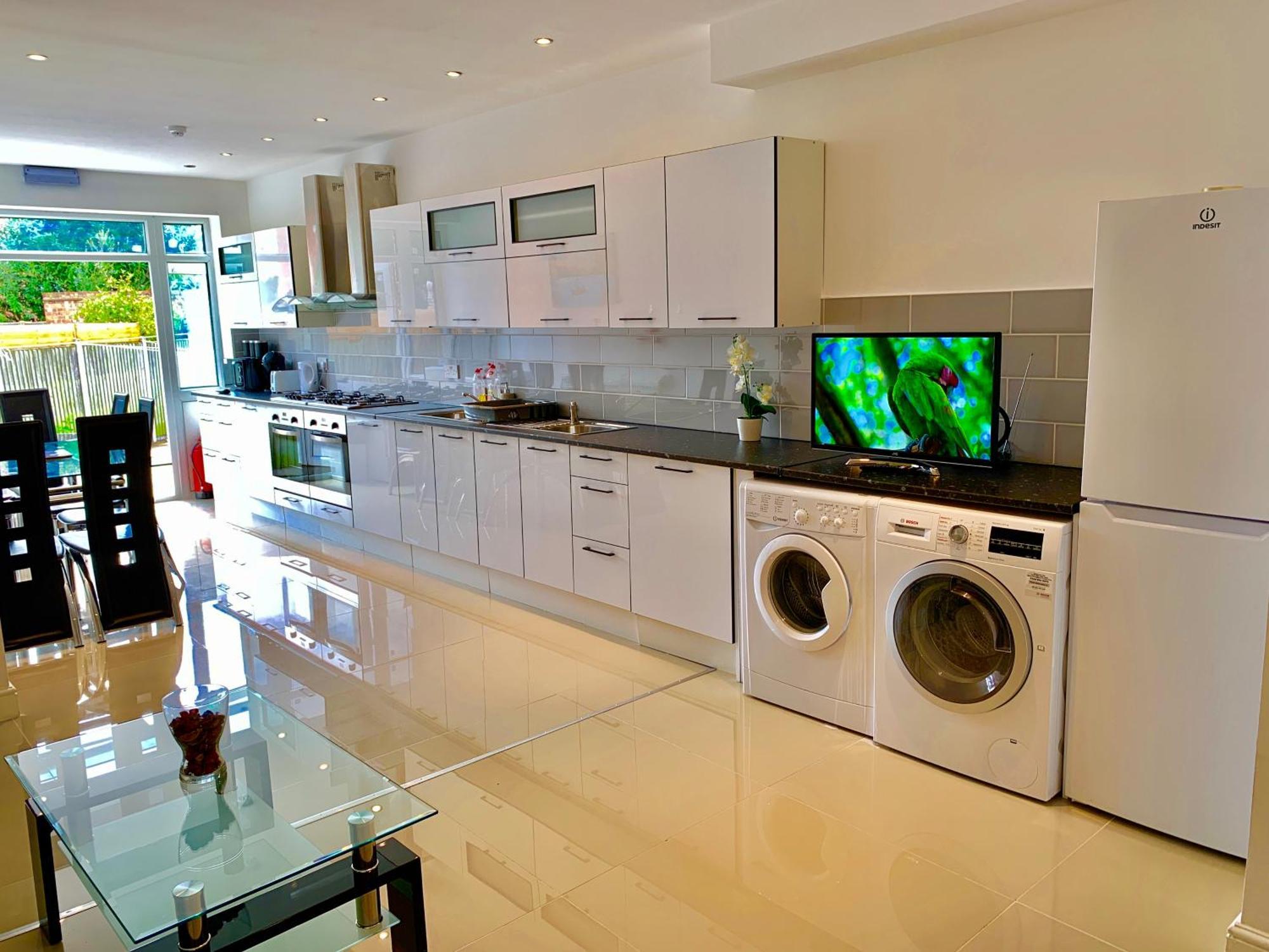 London Studio Apartments, Private Bathrooms And Parking Ilford Exterior foto