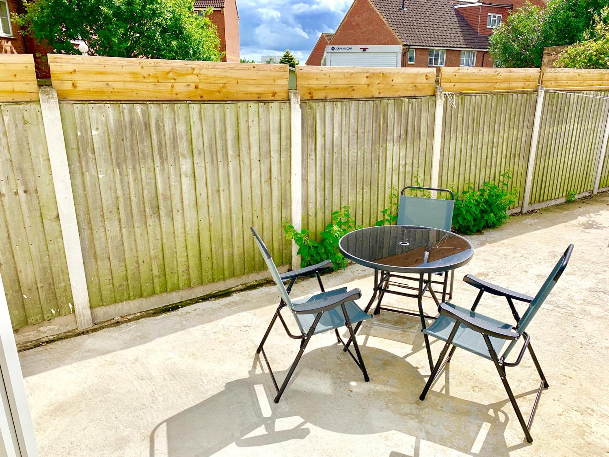 London Studio Apartments, Private Bathrooms And Parking Ilford Exterior foto