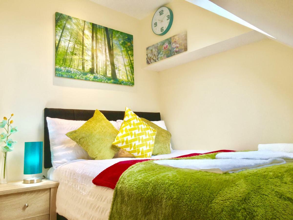 London Studio Apartments, Private Bathrooms And Parking Ilford Exterior foto