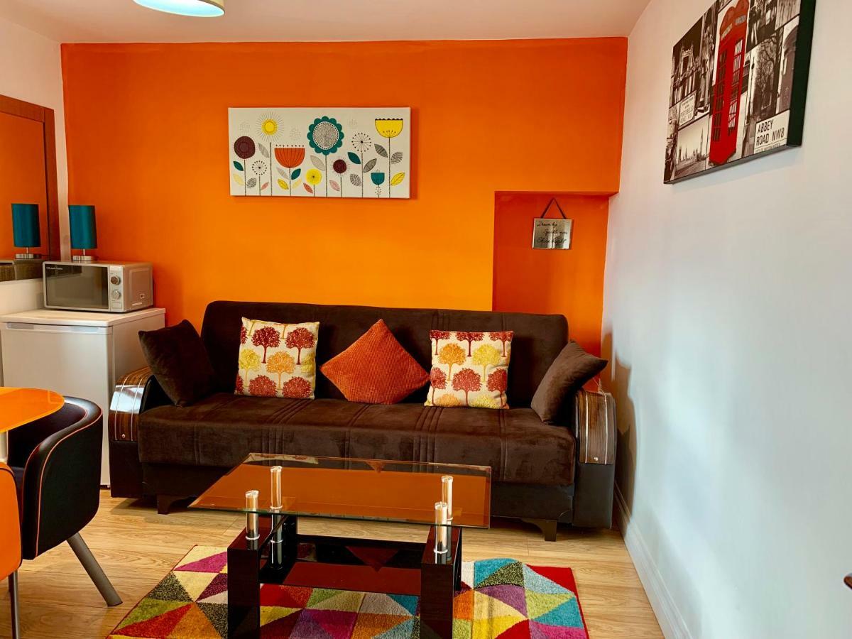 London Studio Apartments, Private Bathrooms And Parking Ilford Exterior foto