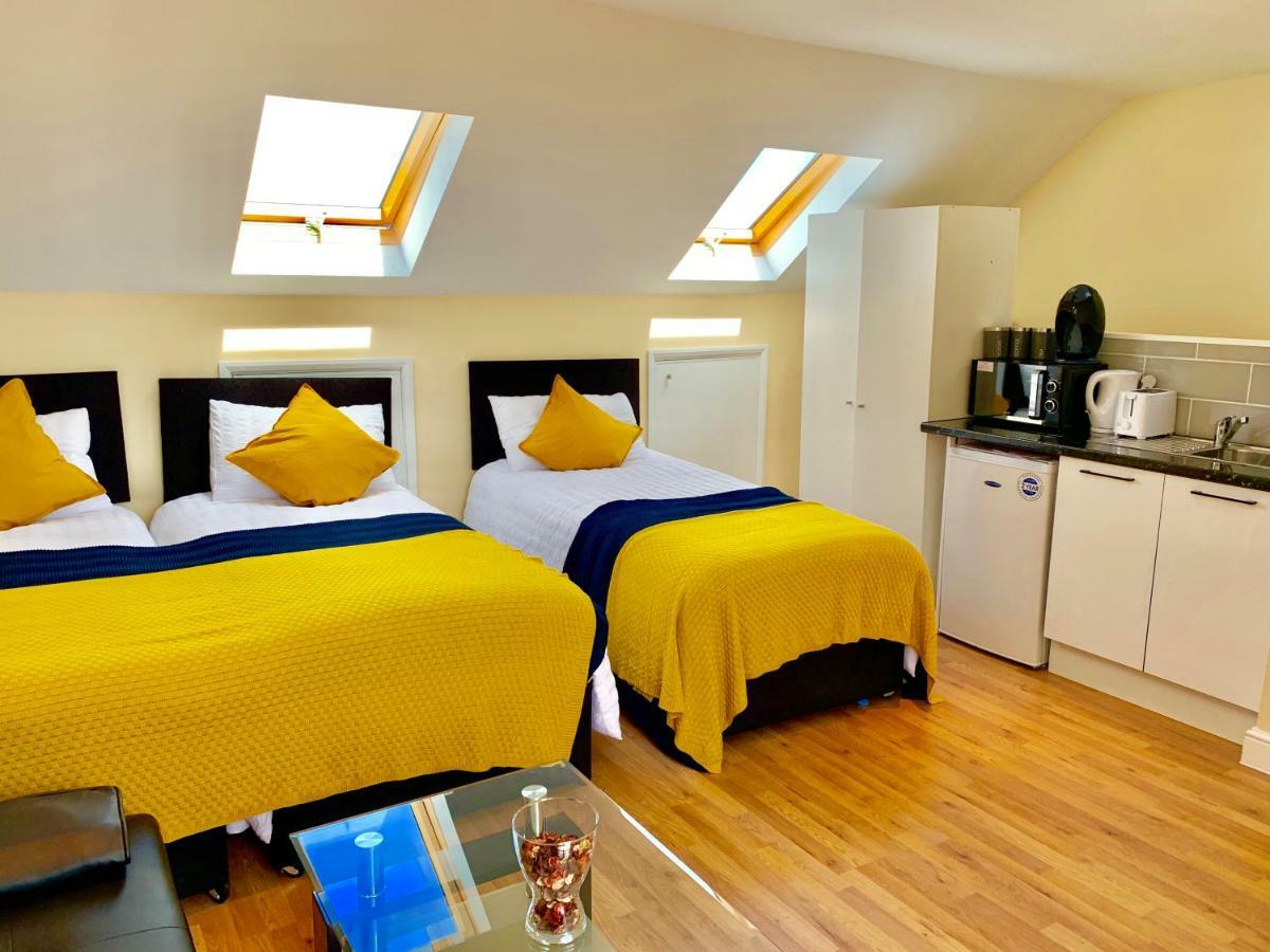 London Studio Apartments, Private Bathrooms And Parking Ilford Exterior foto